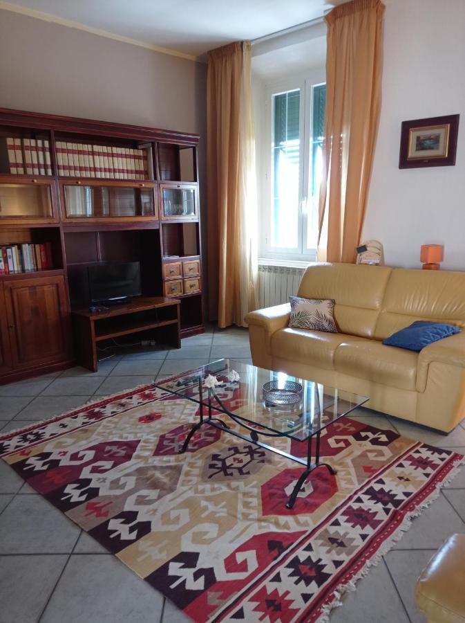 Appartamento Con Incantevole Vista Mare Livorno Exterior foto
